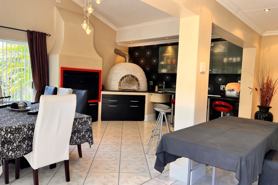 5 Bedroom Property for Sale in East London Rural Eastern Cape